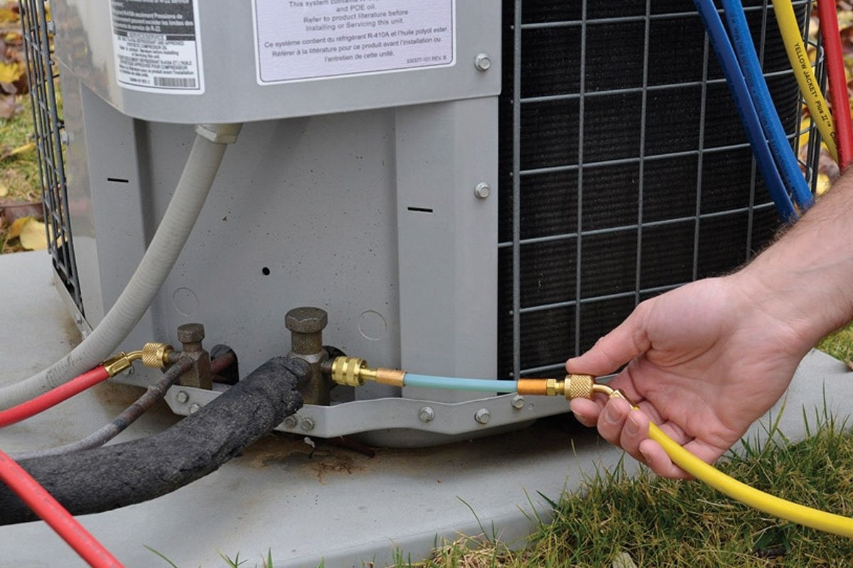 AC Gas Refilling & Leakage Repair